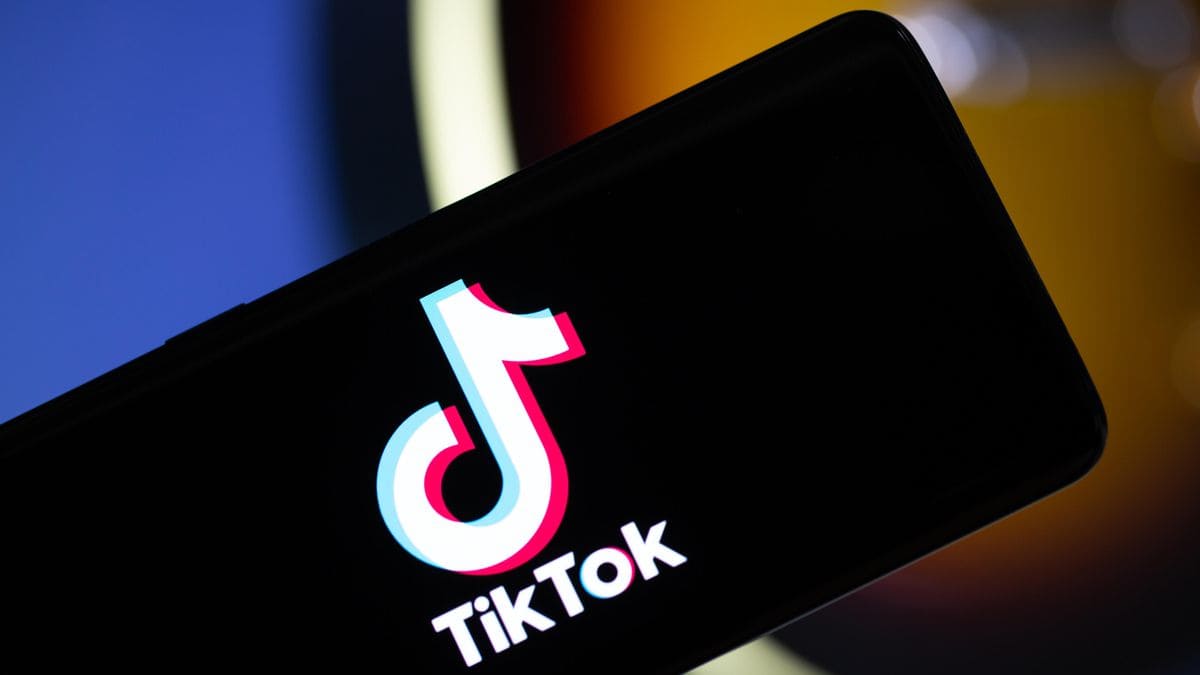 Как правильно использовать хэштеги и тренды в TikTok, чтобы ролики «залетали»